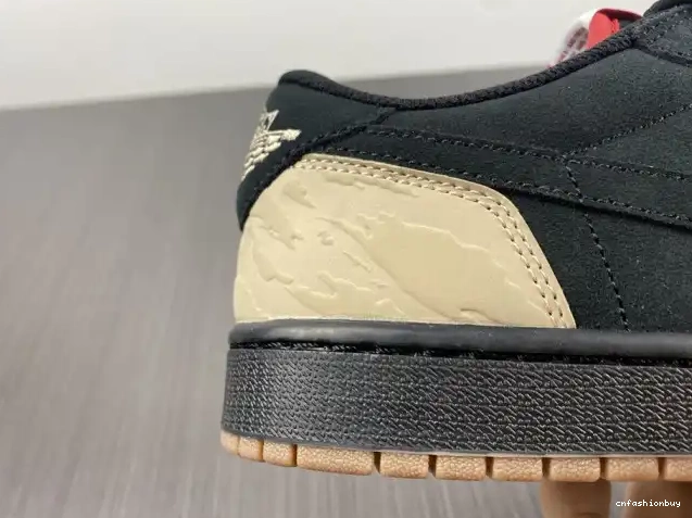 x SoleFly 1 Jordan DN3400-001 Air Carnivore Low 0520
